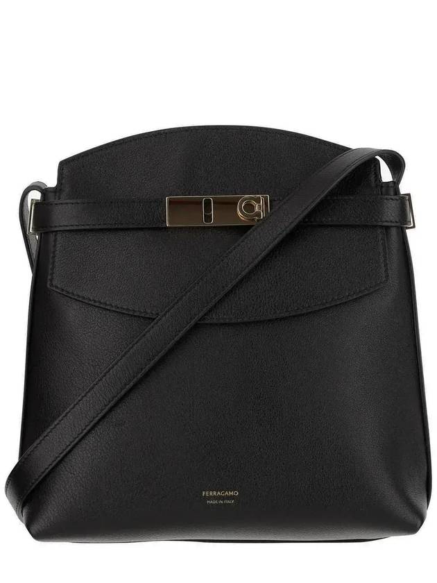 Hug Messenger Cross Bag Black - SALVATORE FERRAGAMO - BALAAN 1