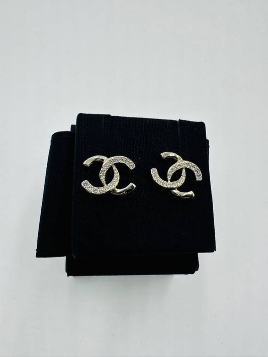 Strass CC logo earrings - CHANEL - BALAAN 2