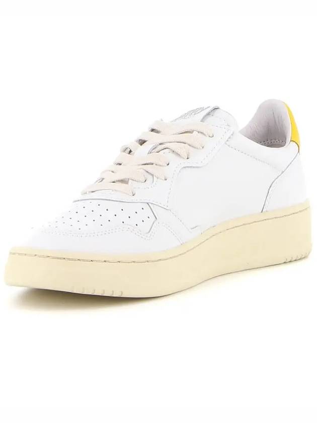 Men's Medalist Leather Low Top Sneakers White - AUTRY - BALAAN 5