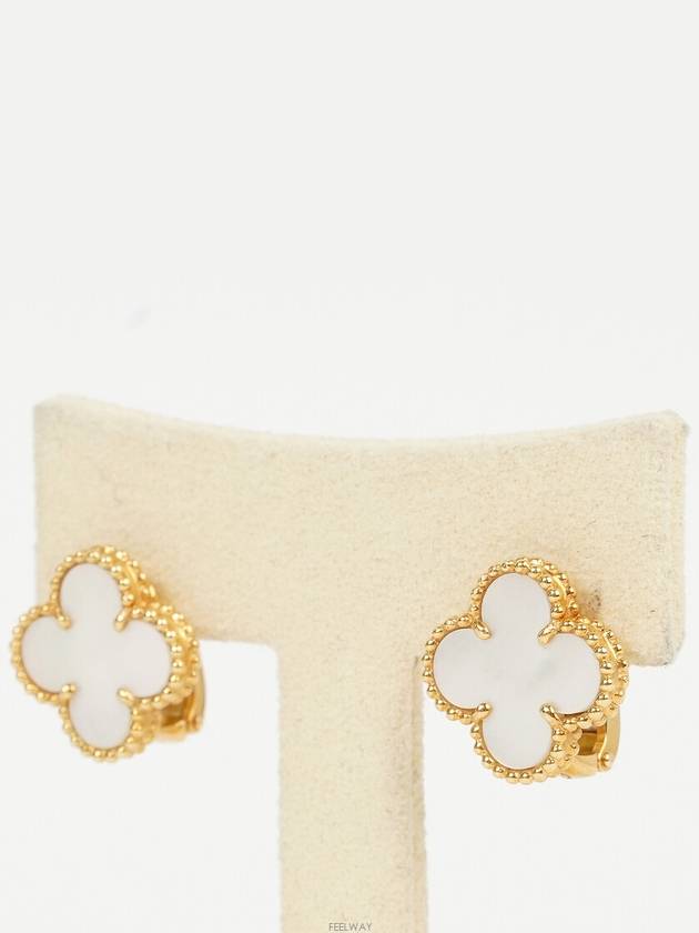 Van Cleef Arpels Vintage Alhambra Earrings Yellow Gold Mother of Pearl 74202 - VANCLEEFARPELS - BALAAN 4