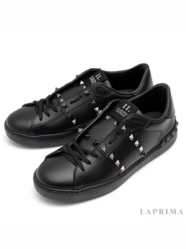 Rockstud low-top sneakers black - VALENTINO - BALAAN.