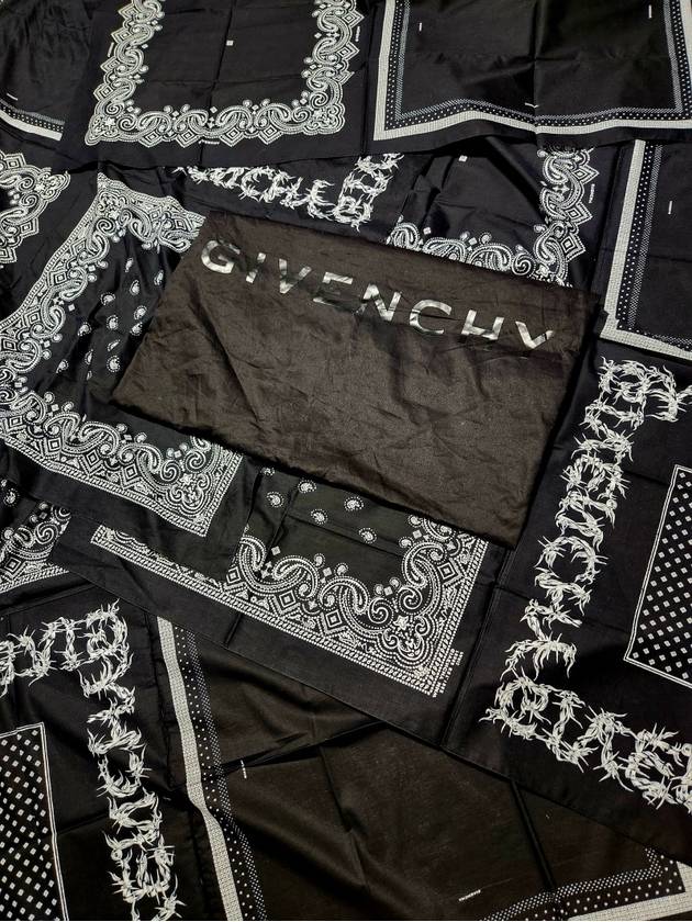 Paisley Black Print Scarf - GIVENCHY - BALAAN 8