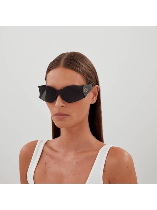 Eyewear Hourglass Oversized Frame Sunglasses - BALENCIAGA - BALAAN 5