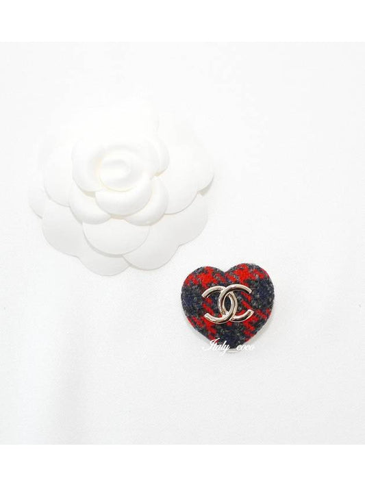 CC Tweed Heart Brooch Red AB9496 - CHANEL - BALAAN 2