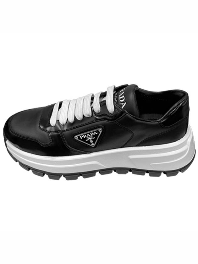 Spazzolato Logo Low Top Sneakers Black White - PRADA - BALAAN 2