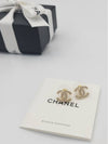 CC logo basic size earrings champagne gold A88429 - CHANEL - BALAAN 7