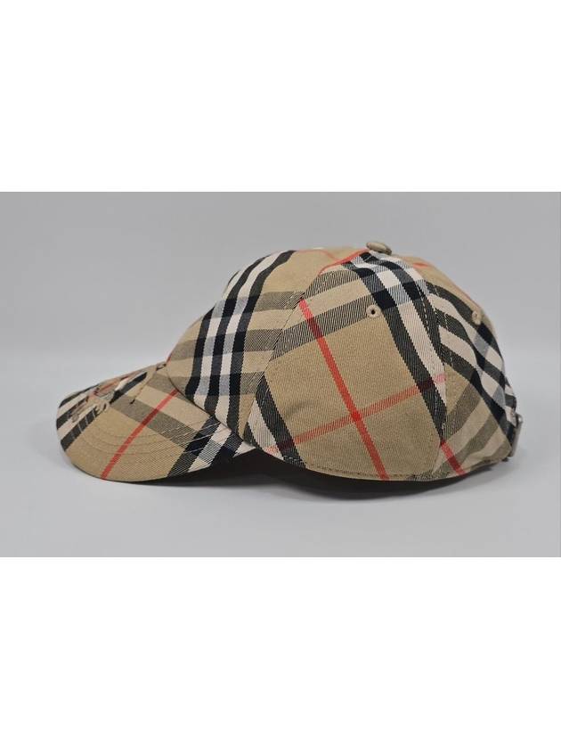 Vintage Check Knight Logo Ball Cap M - BURBERRY - BALAAN 3