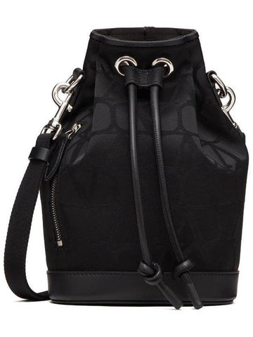 V Logo Chain Bucket Bag Black - VALENTINO - BALAAN 1