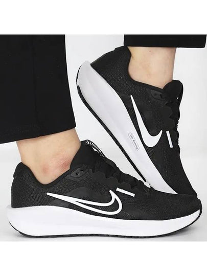 Women's Downshifter 13 Road Low Top Sneakers Black - NIKE - BALAAN 2