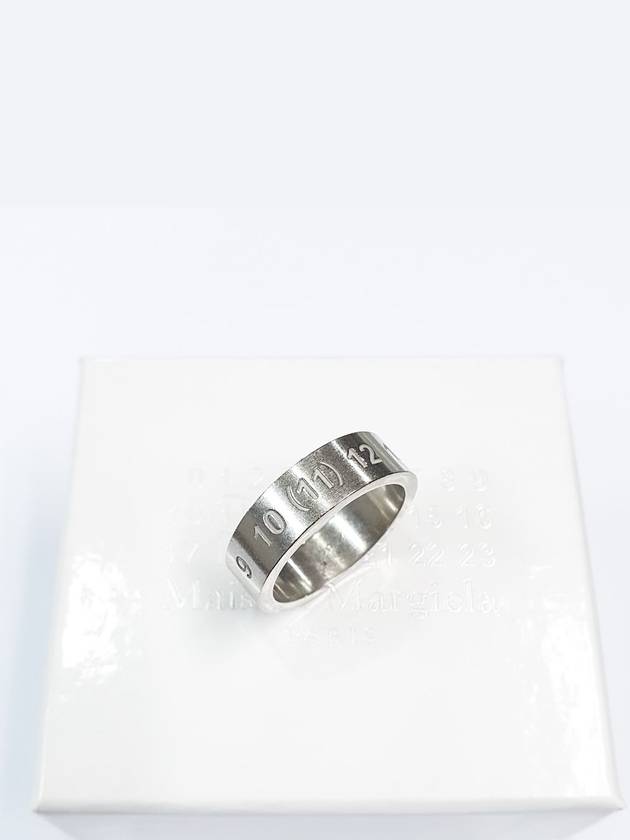 Numerical Logo Engraved Ring Silver - MAISON MARGIELA - BALAAN 5