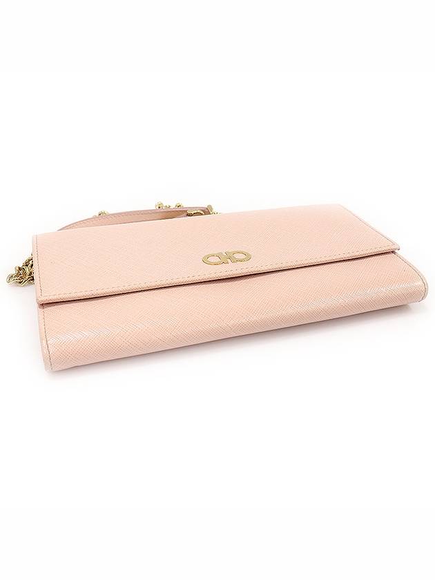 22 C506 Pink Saffiano Leather Gold Plated Double Gancini Flap WOC Chain Cross Bag - SALVATORE FERRAGAMO - BALAAN 5