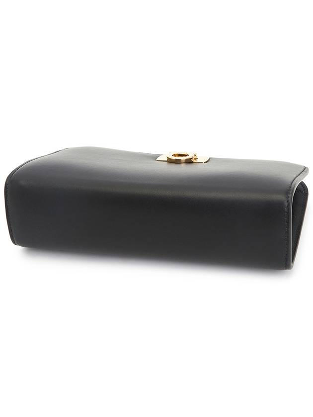 Diana Small Clutch Bag Black - SALVATORE FERRAGAMO - BALAAN 5