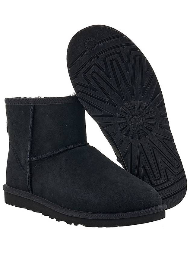 Classic Mini Winter Boots Black - UGG - BALAAN.