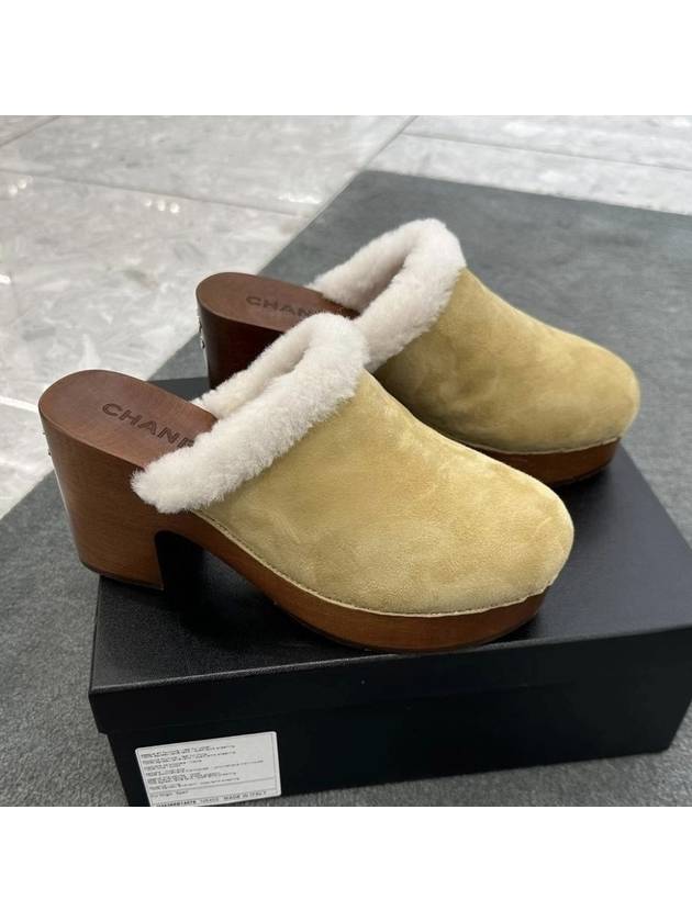 Shearling Crog Mule Beige G35368 - CHANEL - BALAAN 6