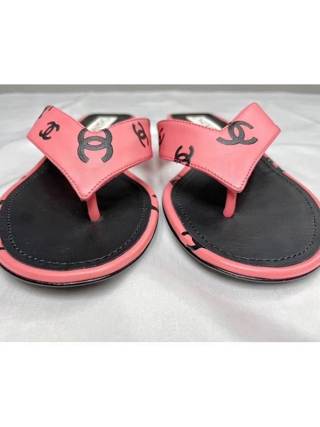 CC Logo Print Lambskin Flip Flops Pink - CHANEL - BALAAN.