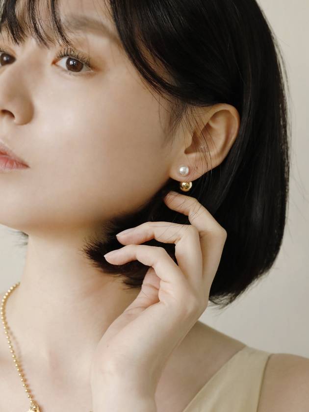 Pearl Ball Earrings Gold - SOSOO - BALAAN 2