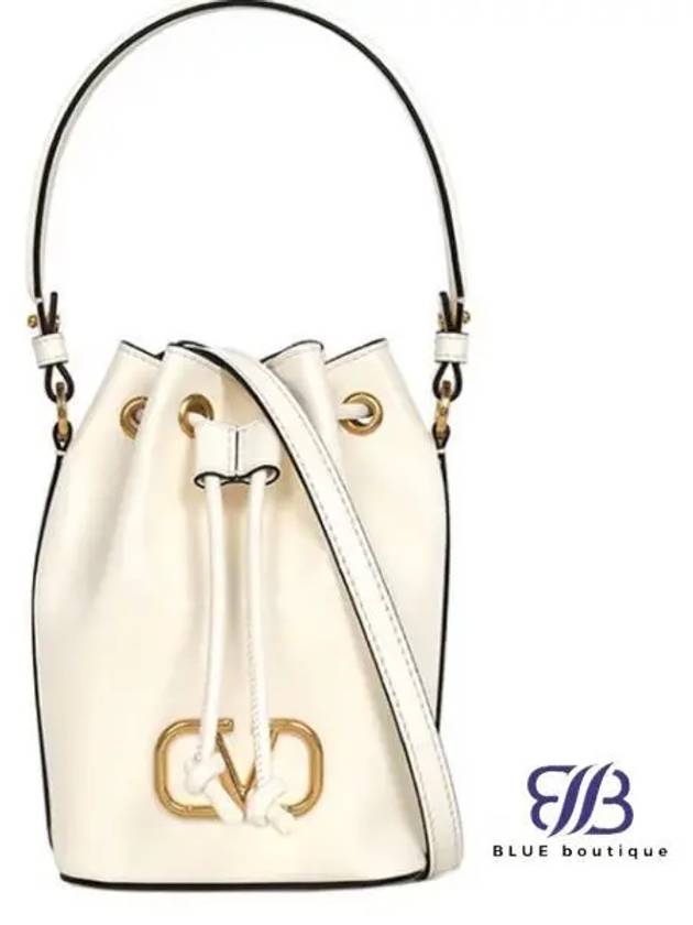 4W0P0Z44 VNL 098 4W2P0Z44 Signature V bucket bag - VALENTINO - BALAAN 1