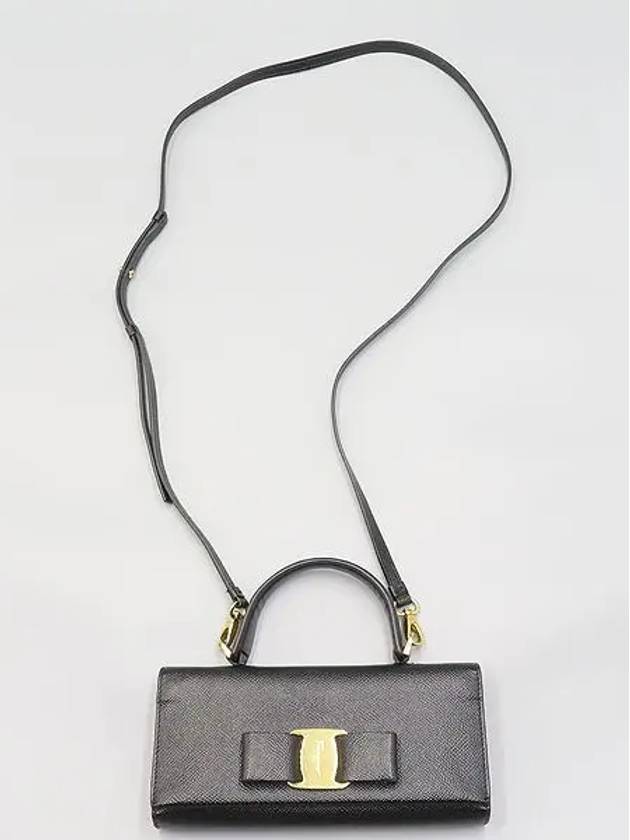 Ferragamo 22 D529 Black Leather Gold Plated Vara Bow Mini Flap Cross Bag - SALVATORE FERRAGAMO - BALAAN 4