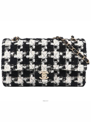 women shoulder bag - CHANEL - BALAAN 1