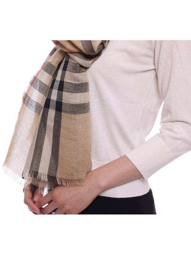 Vintage Check Wool Blend Scarf Beige - BURBERRY - BALAAN 6