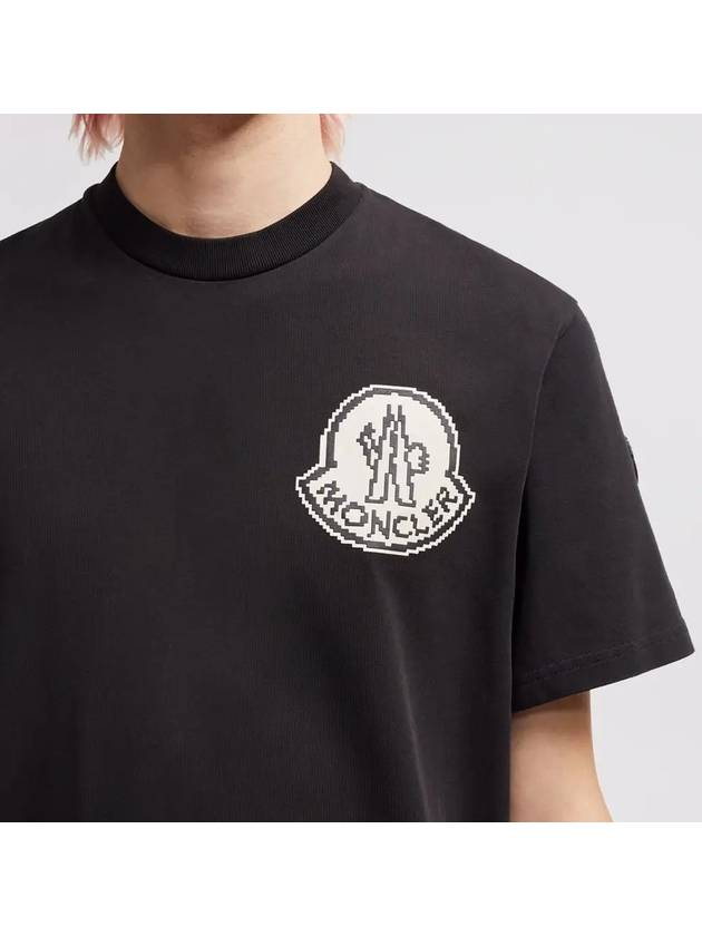 Logo Crew Neck Short Sleeve T-Shirt Charcoal - MONCLER - BALAAN 5