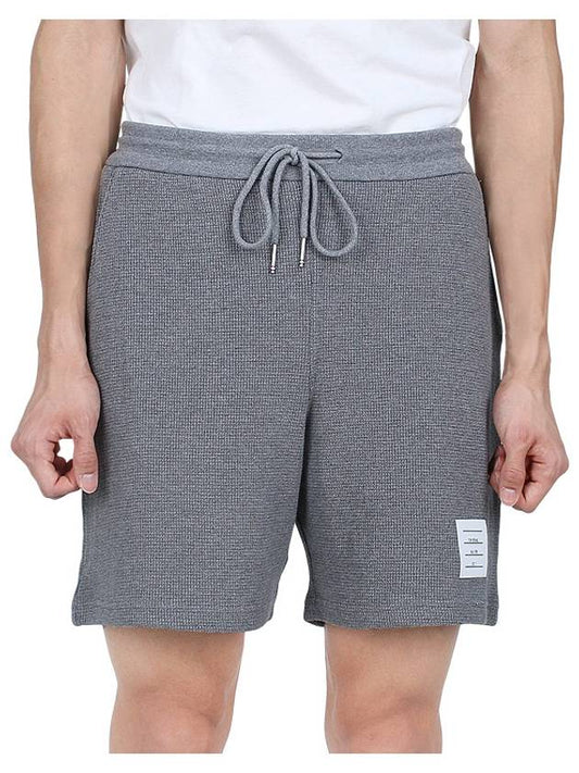 Men's Textured Cotton Shorts Grey - THOM BROWNE - BALAAN 2