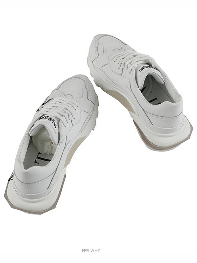 Men's Bounce Logo Low Top Sneaker White - VALENTINO - BALAAN 6