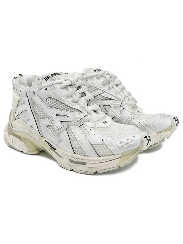 Runner Low Top Sneakers White - BALENCIAGA - BALAAN 3