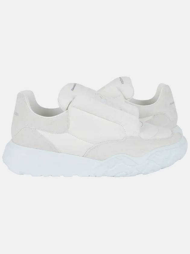 Runner Low Top Sneakers White - ALEXANDER MCQUEEN - BALAAN 3