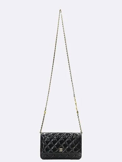 Black Patent WOC Wallet CC Heart Gold Chain Season Cross Bag - CHANEL - BALAAN 2