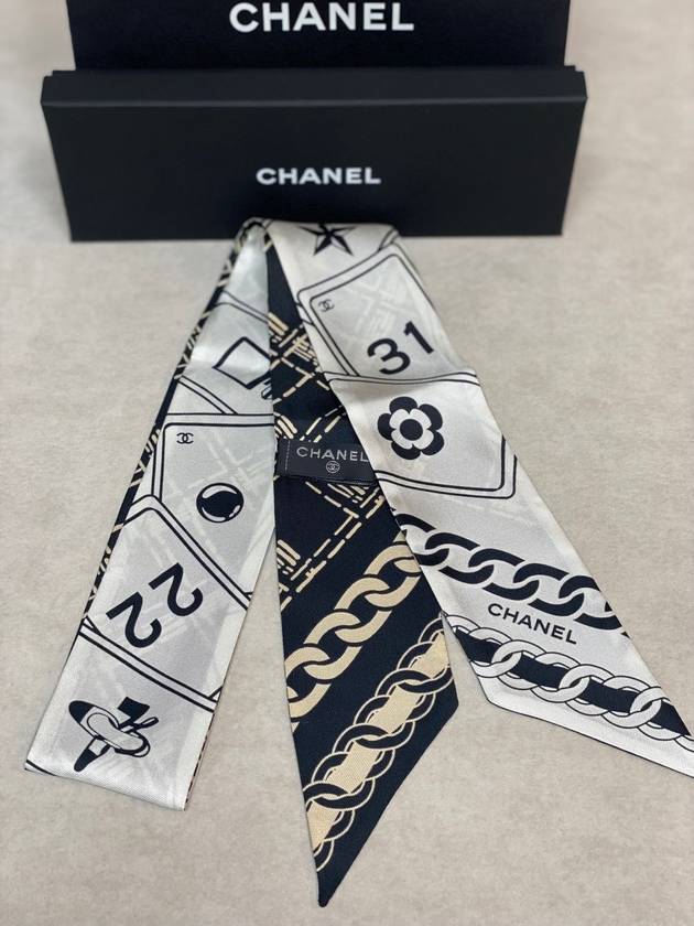 Card Pattern Twilly Slim Bandeau Scarf Black White - CHANEL - BALAAN 2