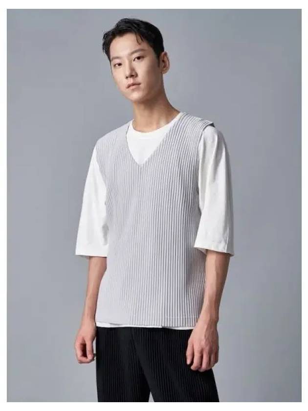 Basic V neck vest light gray contemporary domestic product GM0024070244606 - ISSEY MIYAKE - BALAAN 1