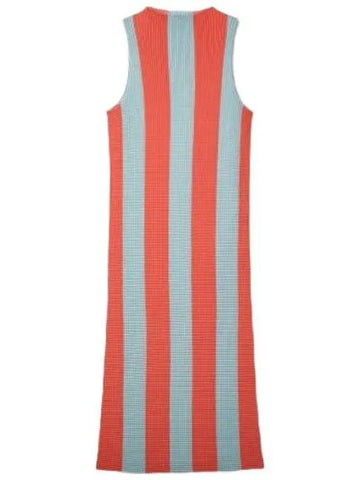 Textured Striped Border One Piece Red Pale Blue - SUNNEI - BALAAN 1