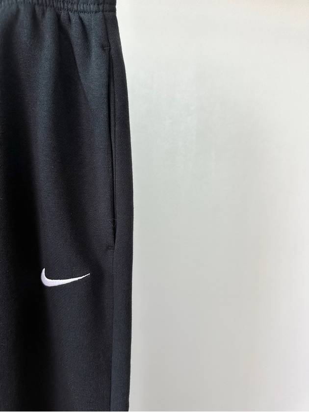 Women's Essential Mid-Rise Fleece Track Pants Black - NIKE - BALAAN 4