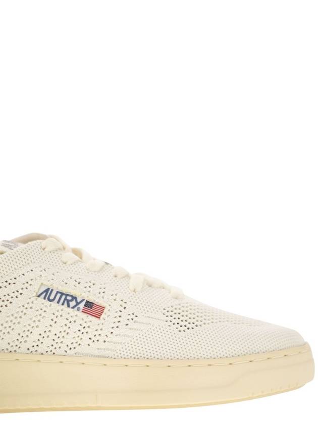 EASEKNIT - Perforated fabric trainers - AUTRY - BALAAN 6