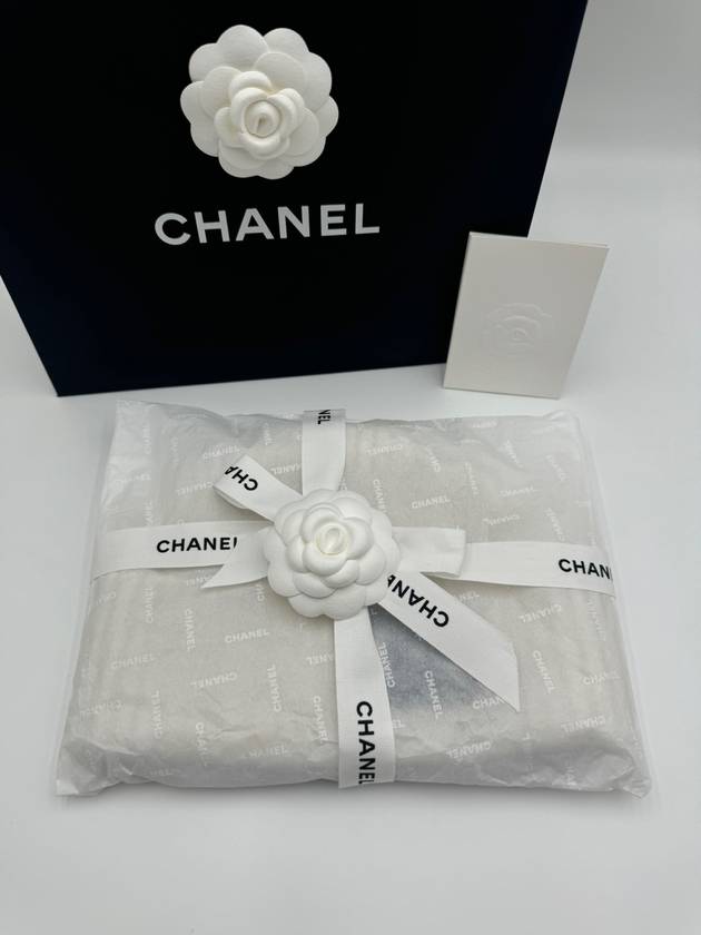 24K Beanie Ivory CC Logo Cashmere Winter Hat AAA590 - CHANEL - BALAAN 8