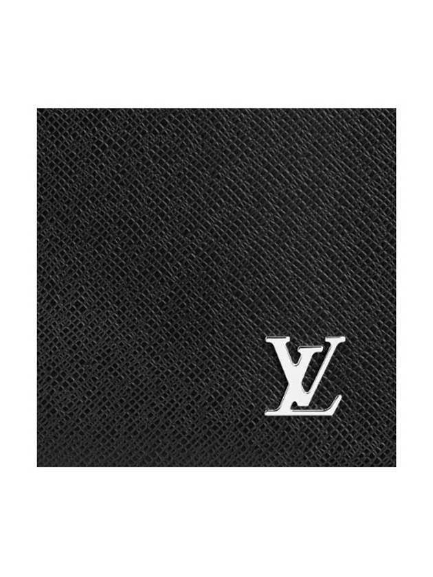 Pochette Voyage Taiga Leather Pouch Bag Black - LOUIS VUITTON - BALAAN 7