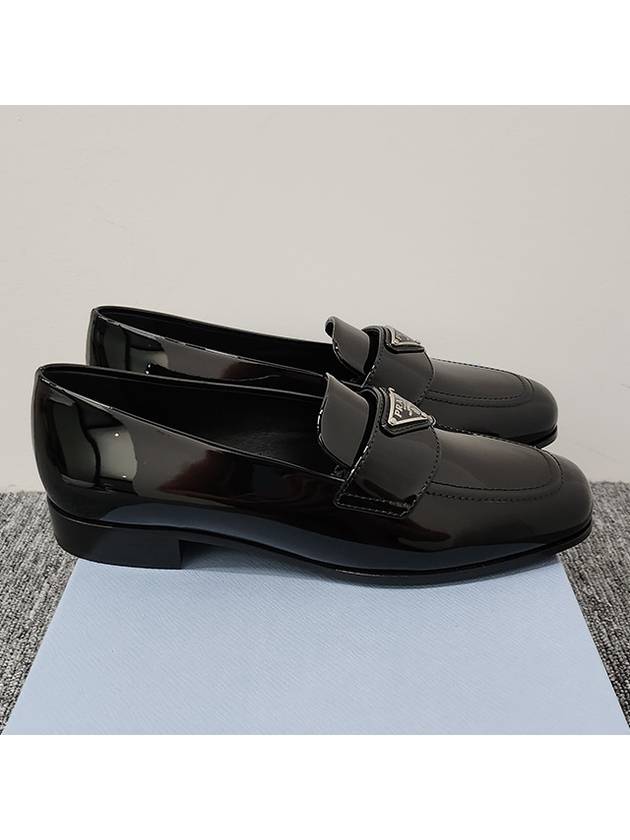 Brushed Patent Leather Loafers Black - PRADA - BALAAN 4