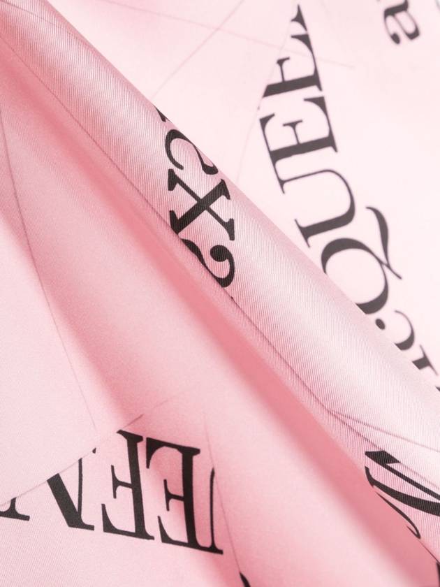 ALEXANDER MCQUEEN ROSE PINK/BLACK SILK JACQUARD SCARF - ALEXANDER MCQUEEN - BALAAN 3