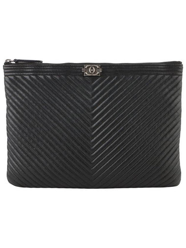 A84406 Boy Lambskin Clutch Bag New Medium 33536Y 3 - CHANEL - BALAAN 1