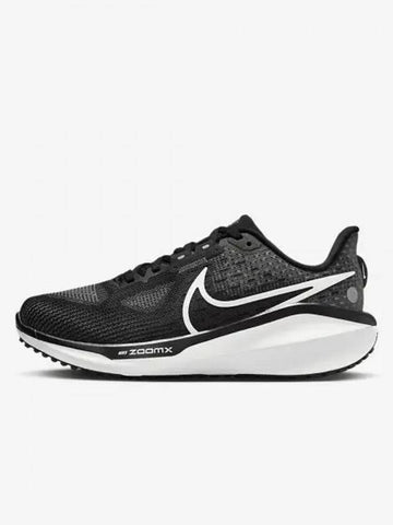 Vomero 17 Low Top Sneakers White Black - NIKE - BALAAN 1