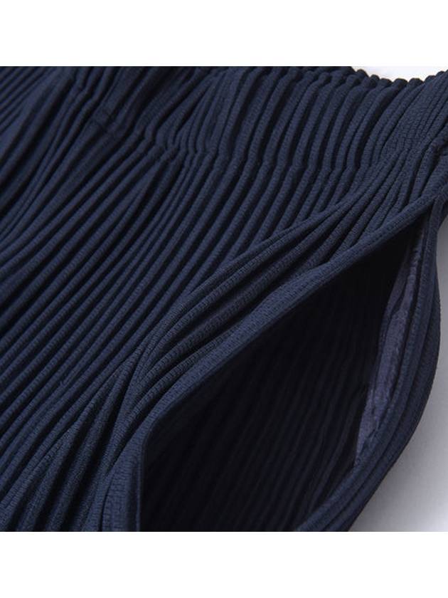 Pleated Basic Tapered Straight Pants Navy - ISSEY MIYAKE - BALAAN 7