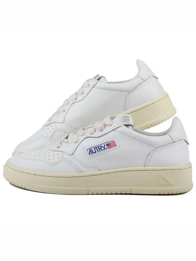 Medalist Leather Low Top Sneakers White - AUTRY - BALAAN 9