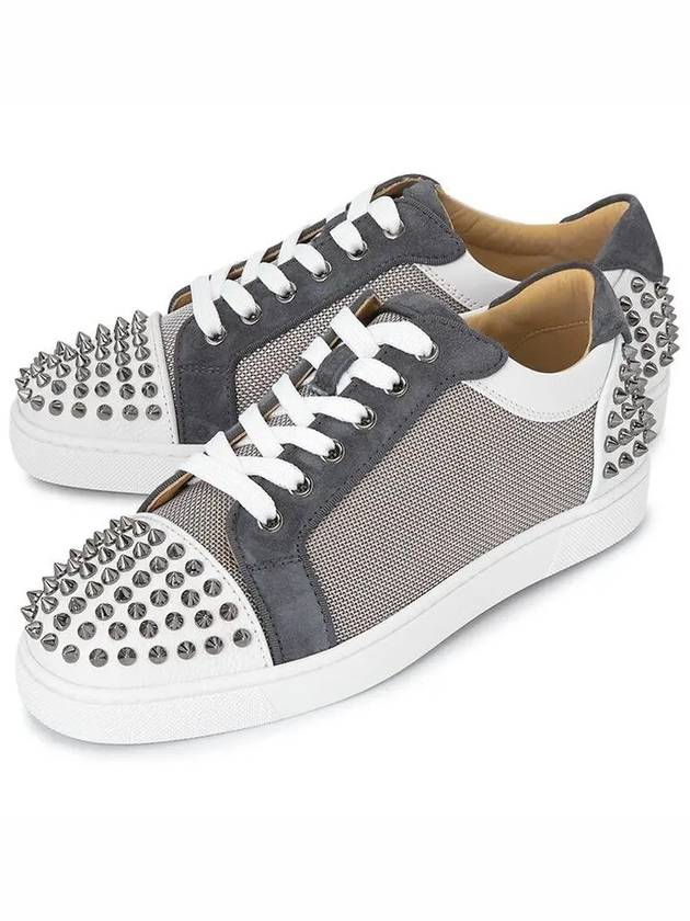 Men's Sabaste Spike Leather Low Top Gray Sneakers 1210287 - CHRISTIAN LOUBOUTIN - BALAAN 2