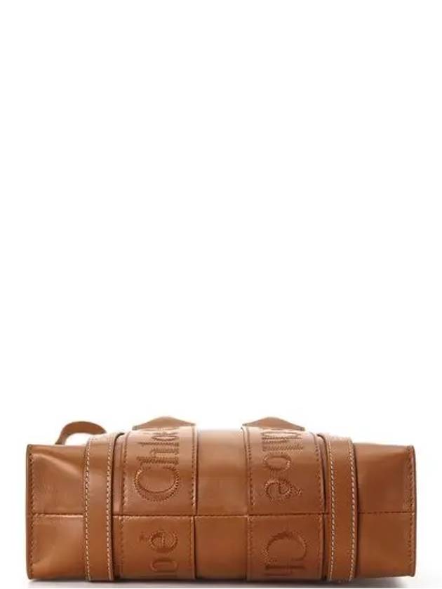 Woody Small Leather Tote Bag Brown - CHLOE - BALAAN 5