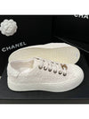 women sneakers tweed gold brooch ivory - CHANEL - BALAAN 9