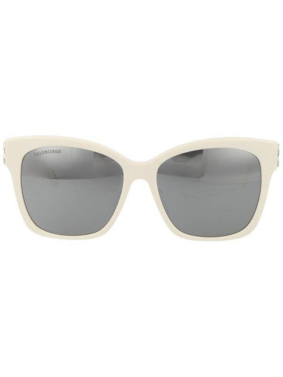 BB Temple Cat Eyes Sunglasses Ivory - BALENCIAGA - BALAAN 2