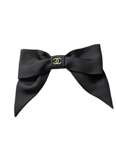 CC Logo Silk Ribbon Hairpin Black - CHANEL - BALAAN 1