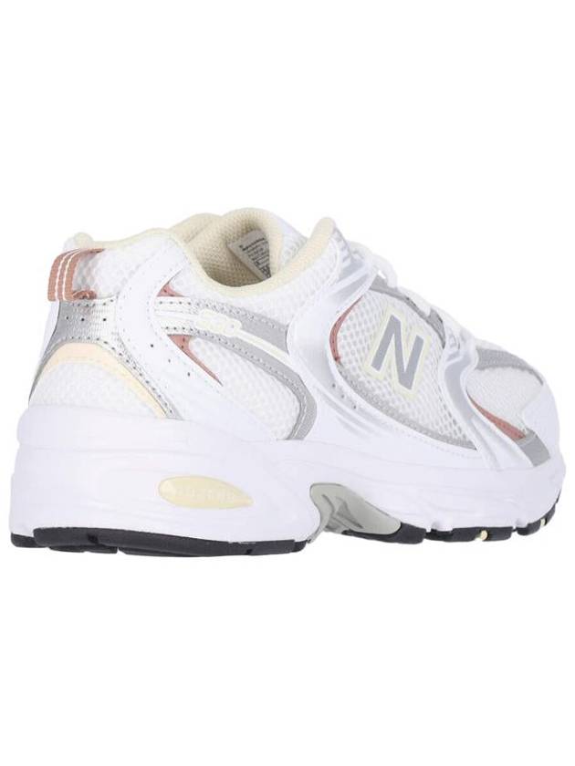 530 Low Top Sneakers White - NEW BALANCE - BALAAN 5