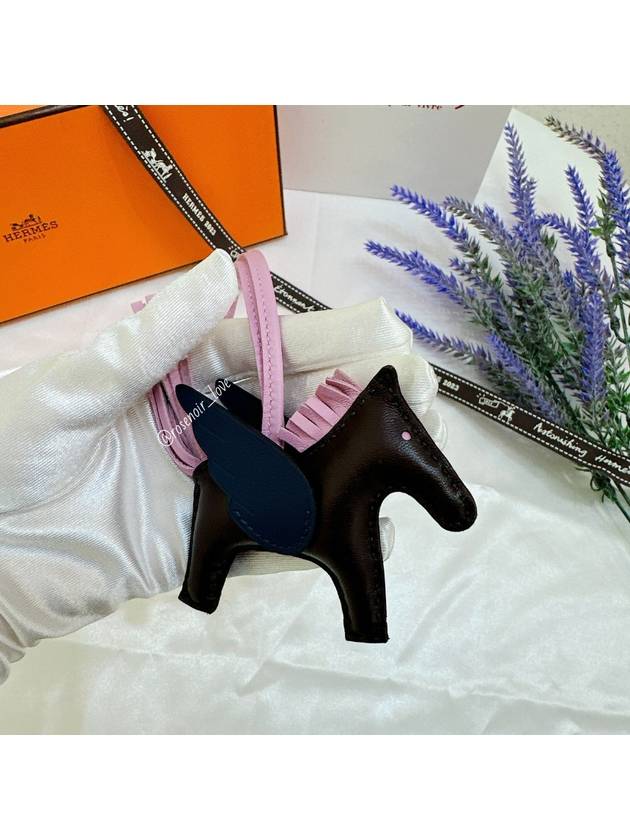 Rodeo Pegasus PM Bag Charm Milo Swift Rouge Cellier Blue Sapphire Mauve Silvestre - HERMES - BALAAN.